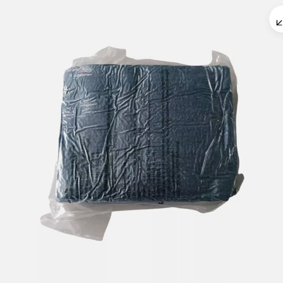 Recyco Super Soft Throw Blanket 50" x 60" Blue Bed Chair Sofa Decor - Picture 3 of 5